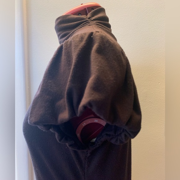 BROWN HIGH NECK T-SHIRT - Picture 5 of 9